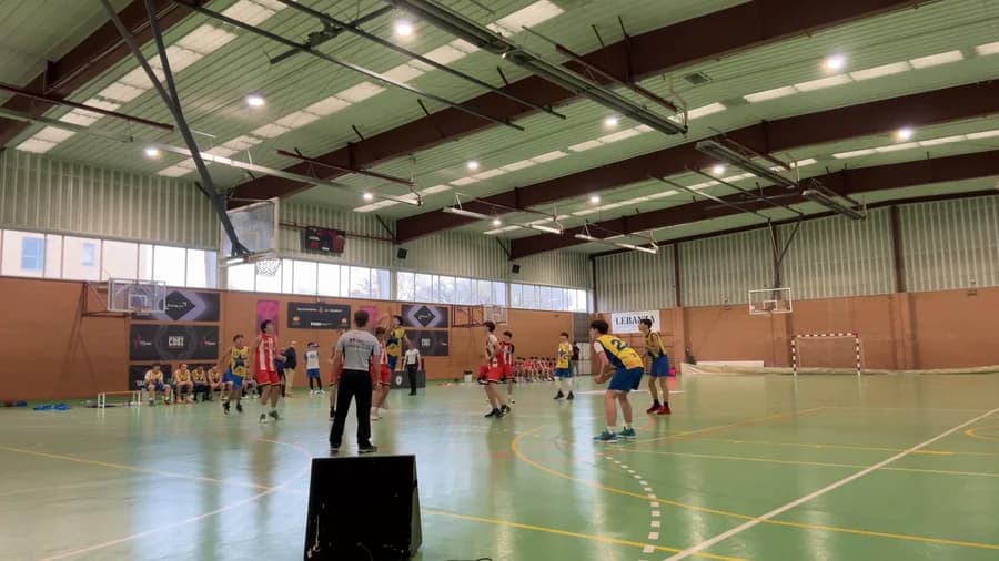 2-pt Shot